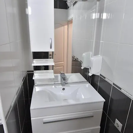 Sobe Zelena Dolina Bed & Breakfast *
